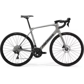 MERIDA SCULTURA ENDURANCE 4000 S SZÜRKE (FEKETE)
